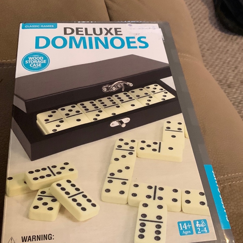 Deluxe Dominoes